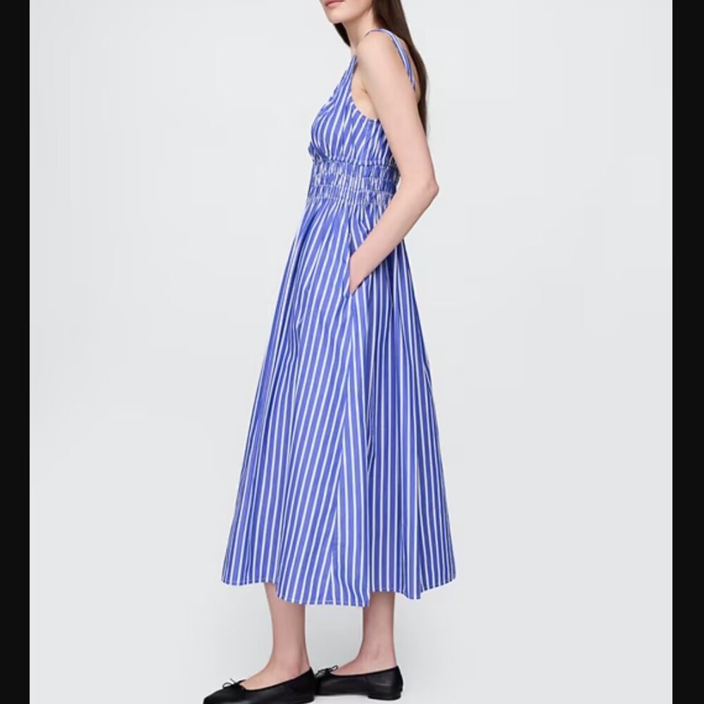 NWT GAP Poplin Smocked Midi Dress in Blue Stripe